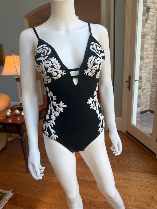 amita naithani Other - Stunning!! Black One-Piece Swimsuit with White Floral Appliqué